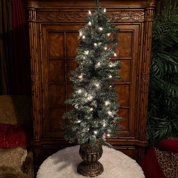 4ft Prelit Indoor Outdoor Tree in Weighted Resin Bronze Patina Pot Clear Lights - Picture 2 of 14